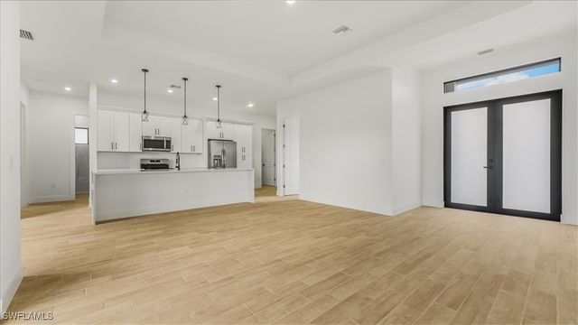 1417 NE 17th AVE, Cape Coral, FL 33909