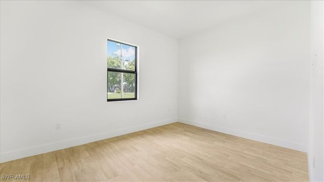 1417 NE 17th AVE, Cape Coral, FL 33909