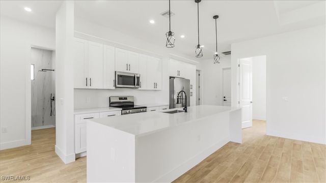 1417 NE 17th AVE, Cape Coral, FL 33909