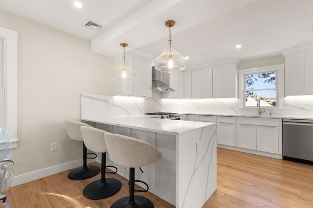 709 Belmont St, Belmont, MA 02478