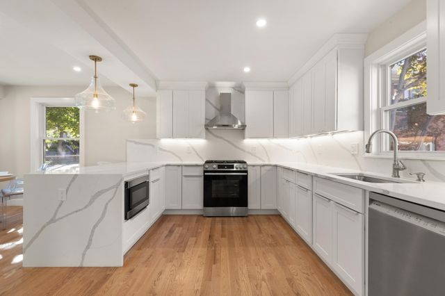709 Belmont St, Belmont, MA 02478