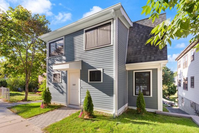 709 Belmont St, Belmont, MA 02478