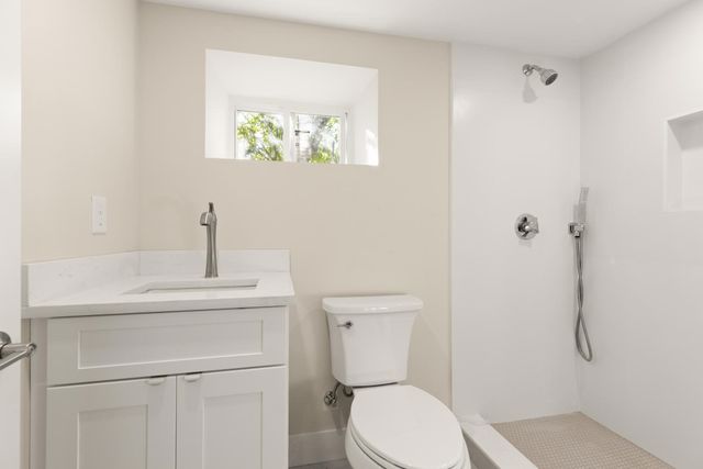 709 Belmont St, Belmont, MA 02478