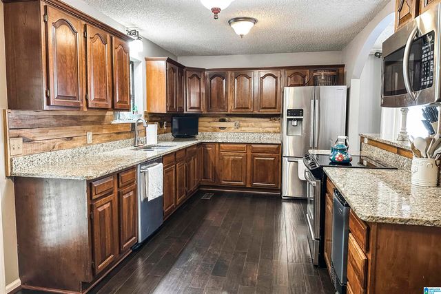 119 ZELTMAN HILL ROAD, Pell City, AL 35128