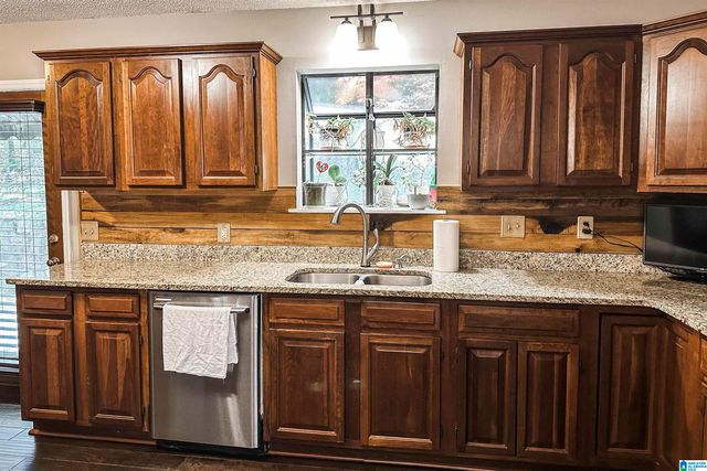 119 ZELTMAN HILL ROAD, Pell City, AL 35128