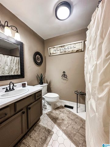 119 ZELTMAN HILL ROAD, Pell City, AL 35128