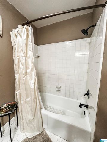 119 ZELTMAN HILL ROAD, Pell City, AL 35128