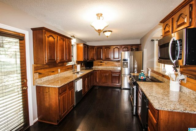 119 ZELTMAN HILL ROAD, Pell City, AL 35128