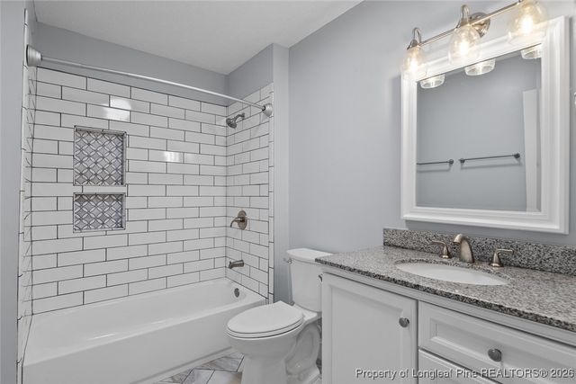 2800 Selhurst Drive, Fayetteville, NC 28306