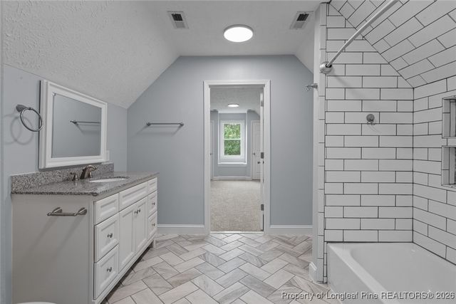 2800 Selhurst Drive, Fayetteville, NC 28306