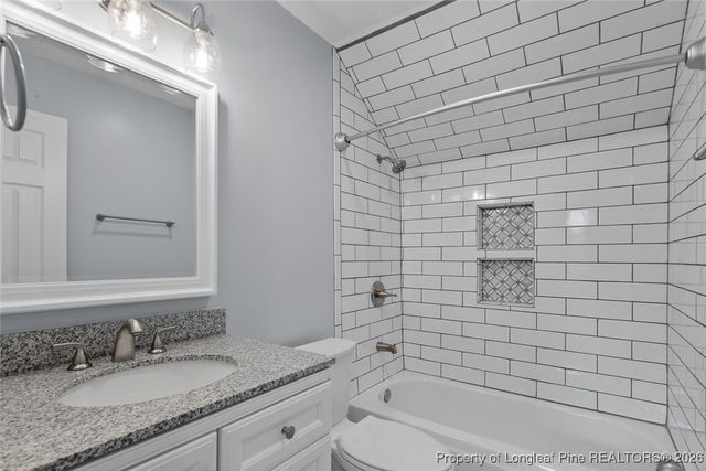 2800 Selhurst Drive, Fayetteville, NC 28306