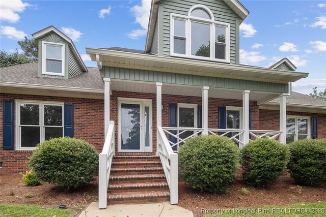 2800 Selhurst Drive, Fayetteville, NC 28306