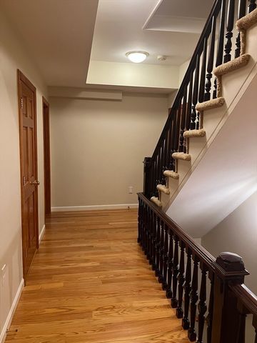 194 Auburn 2, Newton, MA 02466