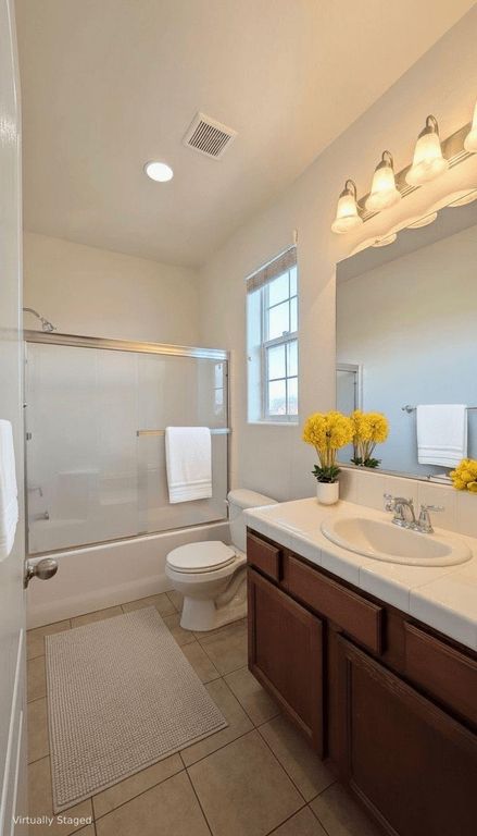 Image 23 of property listing at 4361 W Artemisa Drive, Fresno, CA 93722