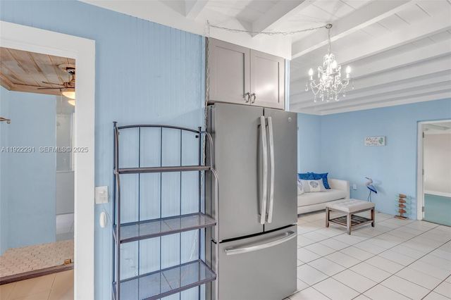 40 Pirates Dr, Key Largo, FL 33037