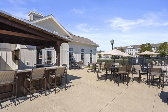 5589 Bow Falls Boulevard, 19, Dublin, OH 43016