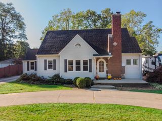 2354 Yankee Street, Howard Twp, MI 49120