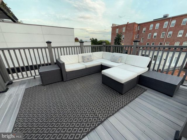 1210 T ST NW, Washington, DC 20009