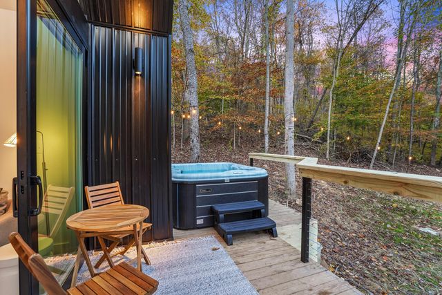 15693 Rockyfork Road, Rockbridge, OH 43149