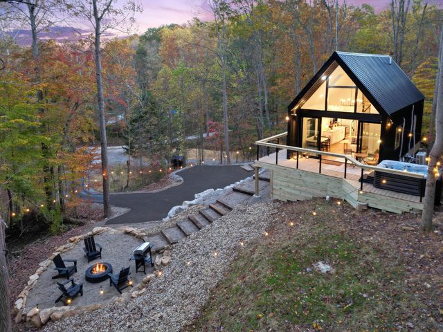 15693 Rockyfork Road, Rockbridge, OH 43149