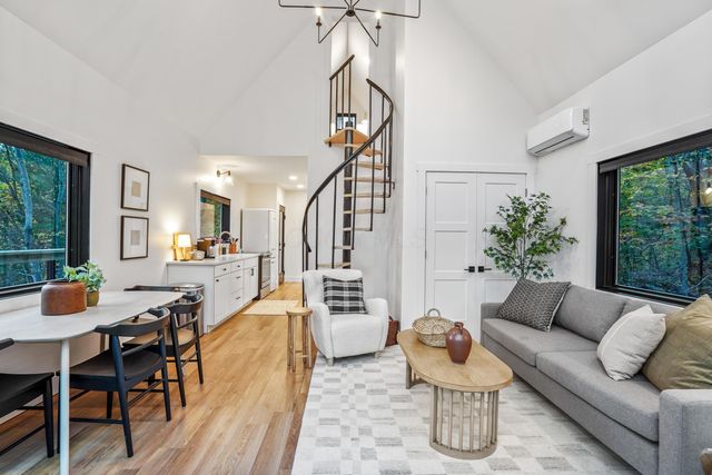 15693 Rockyfork Road, Rockbridge, OH 43149