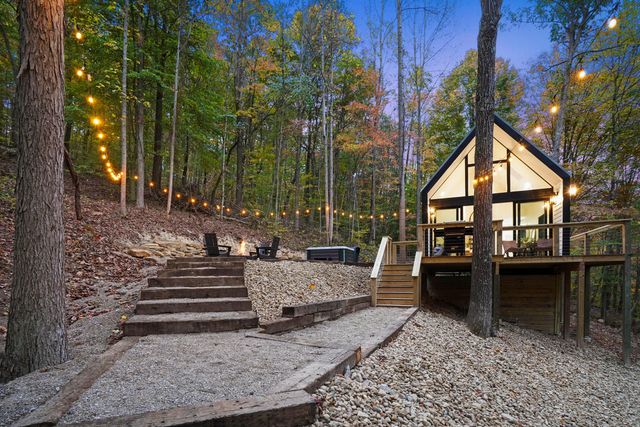 15693 Rockyfork Road, Rockbridge, OH 43149