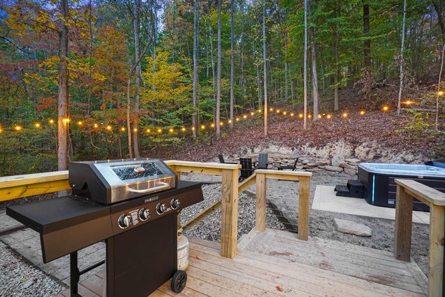 15693 Rockyfork Road, Rockbridge, OH 43149