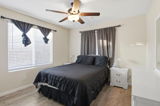 243 Angelus St, Turlock, CA 95380