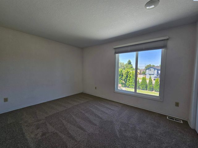 5307 W Irving Street, Pasco, WA 99301
