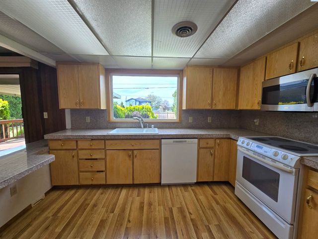 5307 W Irving Street, Pasco, WA 99301