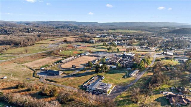 3670 Main Street # 5, Jasper, TN 37347
