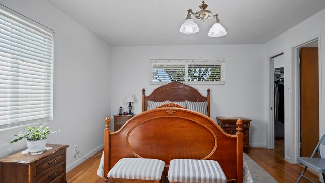 217 W Laura Avenue, Visalia, CA 93277