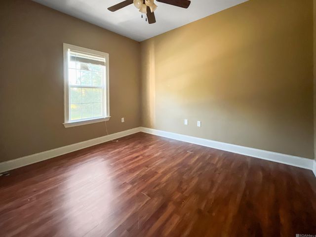 32491 Cynthia Dr, Denham Springs, LA 70706