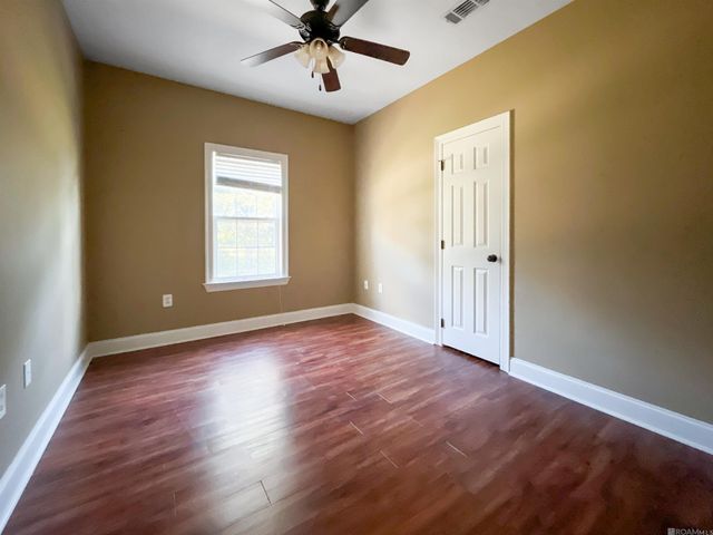 32491 Cynthia Dr, Denham Springs, LA 70706