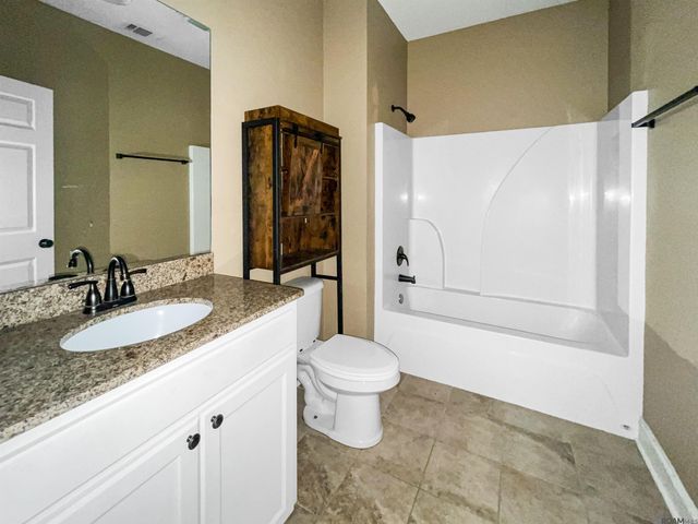 32491 Cynthia Dr, Denham Springs, LA 70706