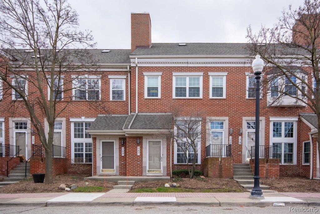 167 W Kenilworth Avenue, Royal Oak, MI 48067