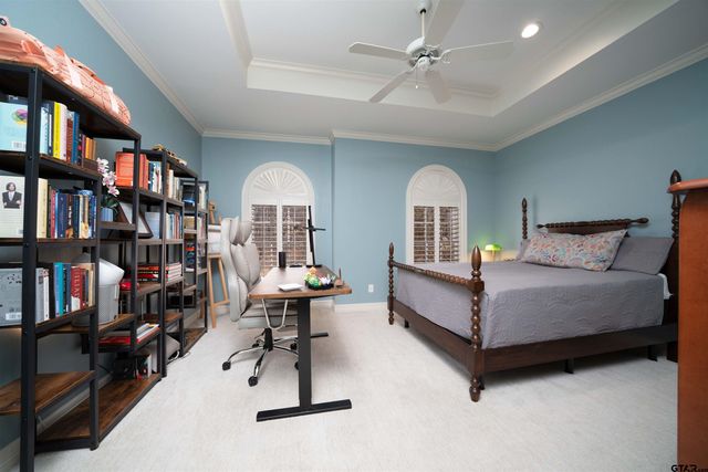 1206 Secluded Ln., Longview, TX 75604