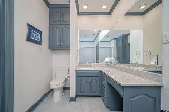 1206 Secluded Ln., Longview, TX 75604