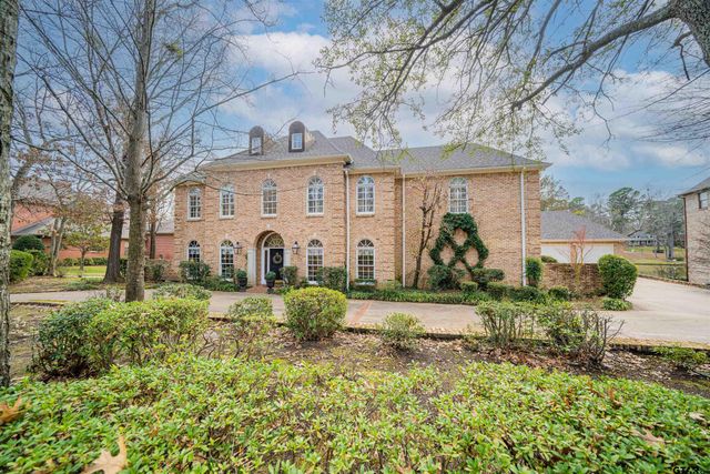 1206 Secluded Ln., Longview, TX 75604