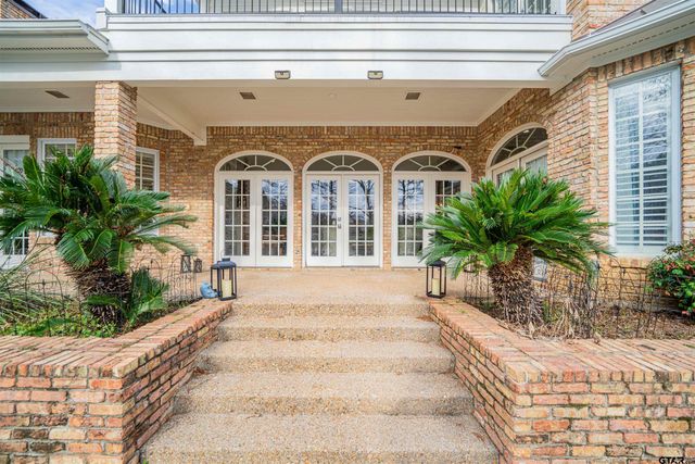 1206 Secluded Ln., Longview, TX 75604