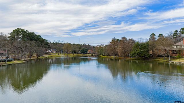 1206 Secluded Ln., Longview, TX 75604