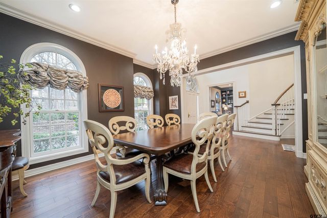 1206 Secluded Ln., Longview, TX 75604