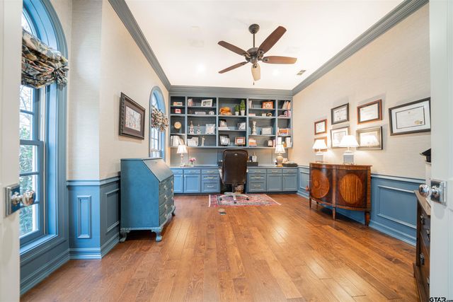 1206 Secluded Ln., Longview, TX 75604