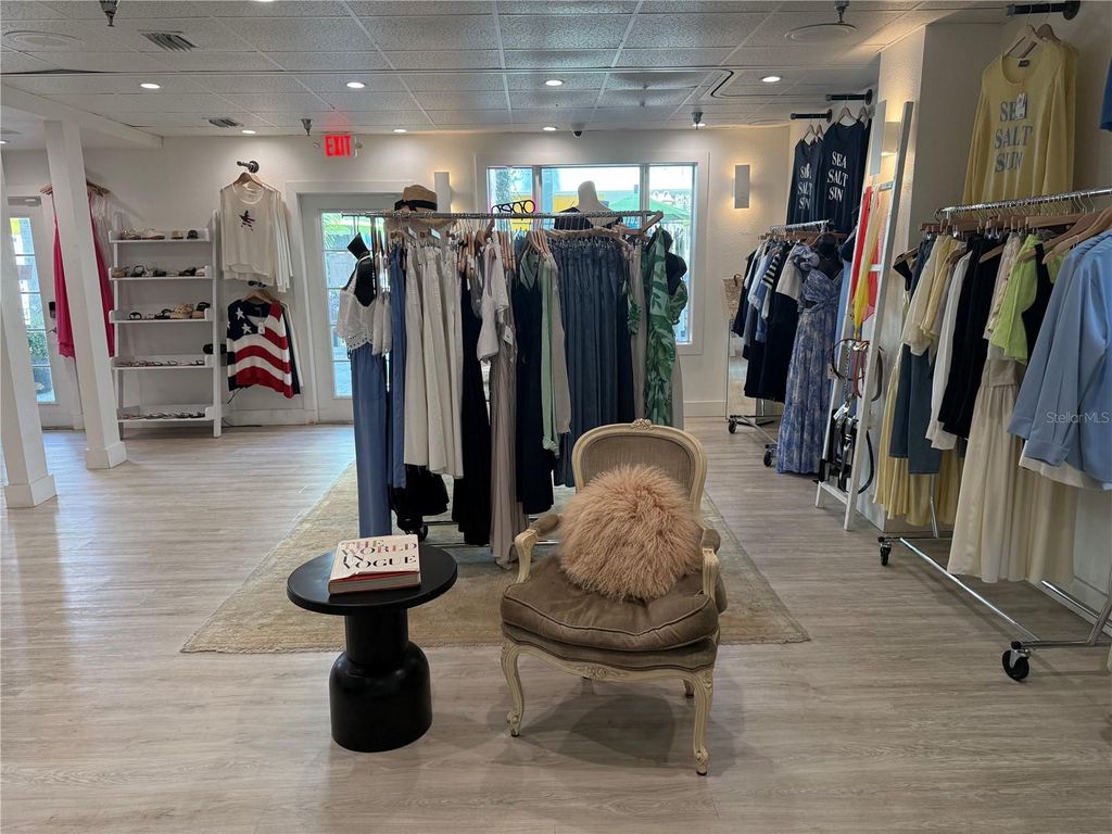 Image 6 of property listing at 362 FLAGLER AVENUE, New Smyrna Beach, FL 32169