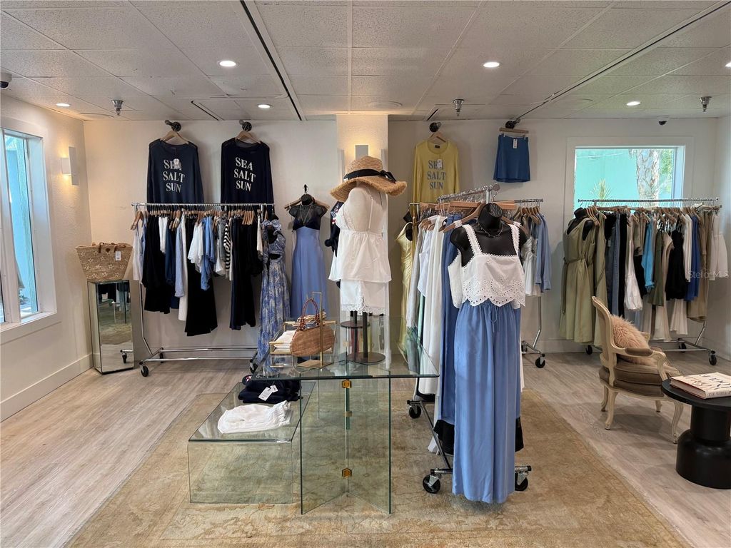 Image 7 of property listing at 362 FLAGLER AVENUE, New Smyrna Beach, FL 32169