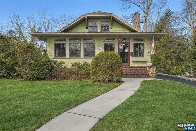 56 Park Avenue, Glen Rock, NJ 07452