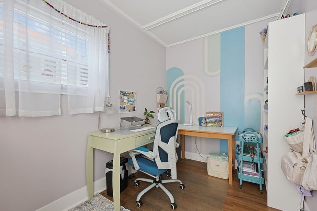 2 Dearborn Ave, Beverly, MA 01915