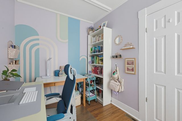 2 Dearborn Ave, Beverly, MA 01915