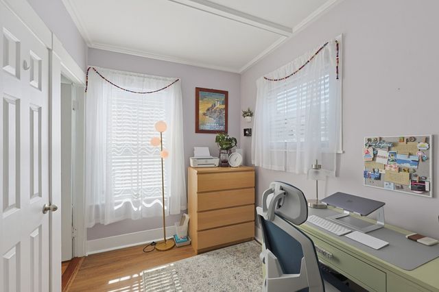 2 Dearborn Ave, Beverly, MA 01915