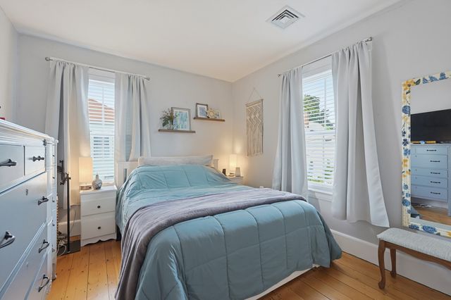 2 Dearborn Ave, Beverly, MA 01915